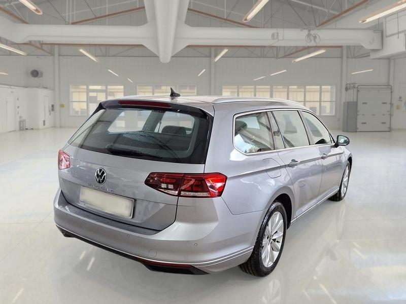 VOLKSWAGEN PASSAT VARIANT 2.0 TDI SCR EVO 110KW BUSINESS DSG STATION WAGON