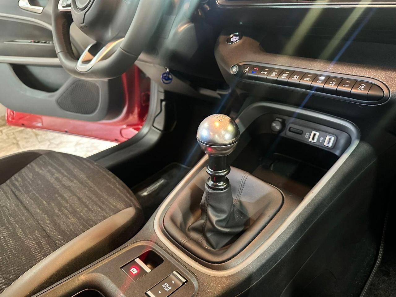 Jeep Avenger 1.2 Turbo 100 CV Altitude