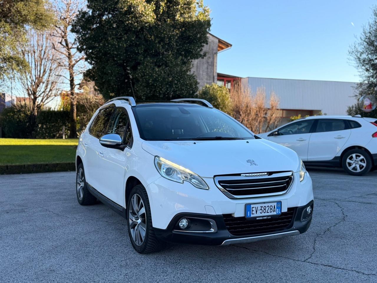Peugeot 2008 1.6 e-HDi 92 CV Stop&Start Urban Cross