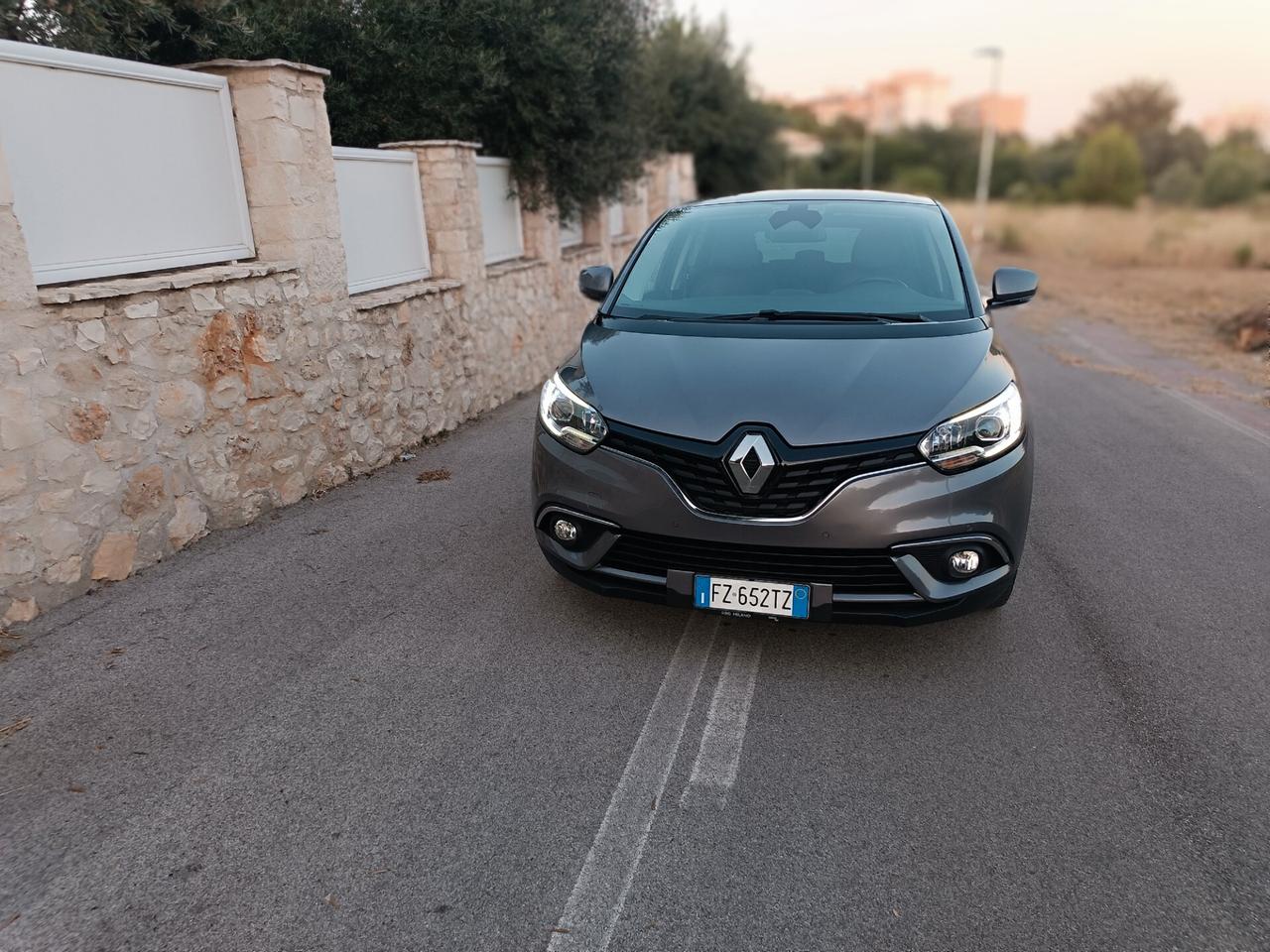 Renault Scenic Scénic Blue dCi 120 CV Sport Edition"accetto permuta"