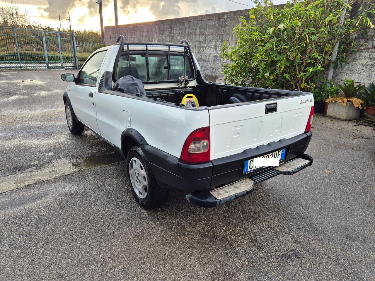 Fiat Strada 1.9 JTD Pick-up