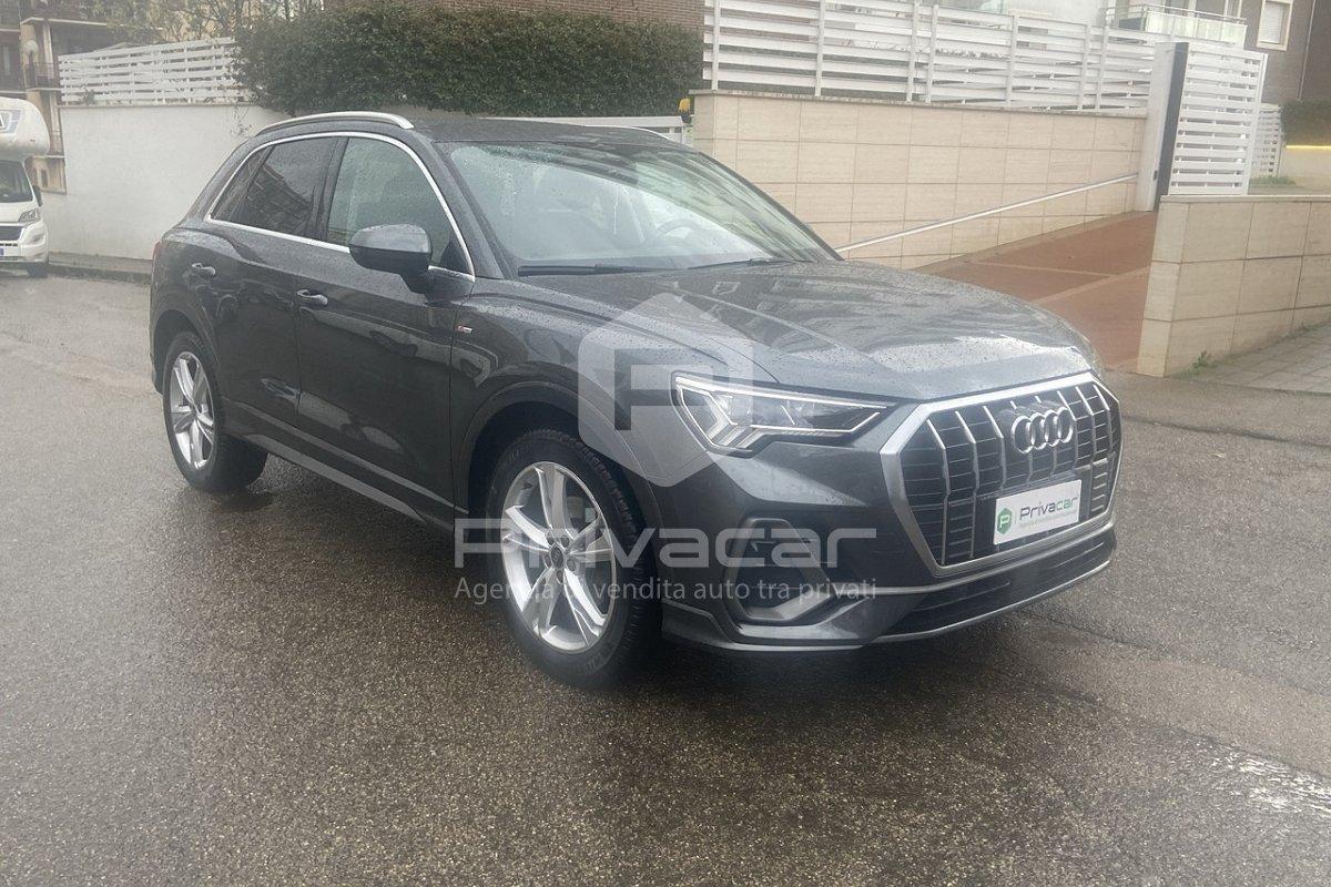 AUDI Q3 35 TDI S tronic S line edition