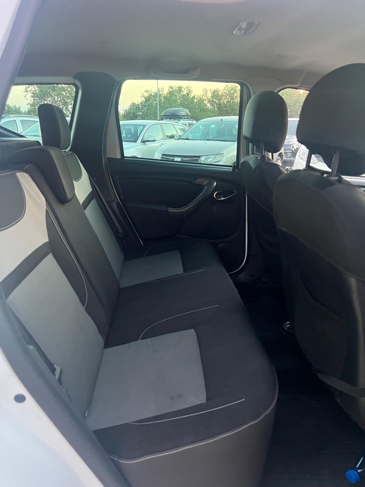 Dacia Duster 1.5 dCi Lauréate EURO6 PERMUTE RATE GARANZIA