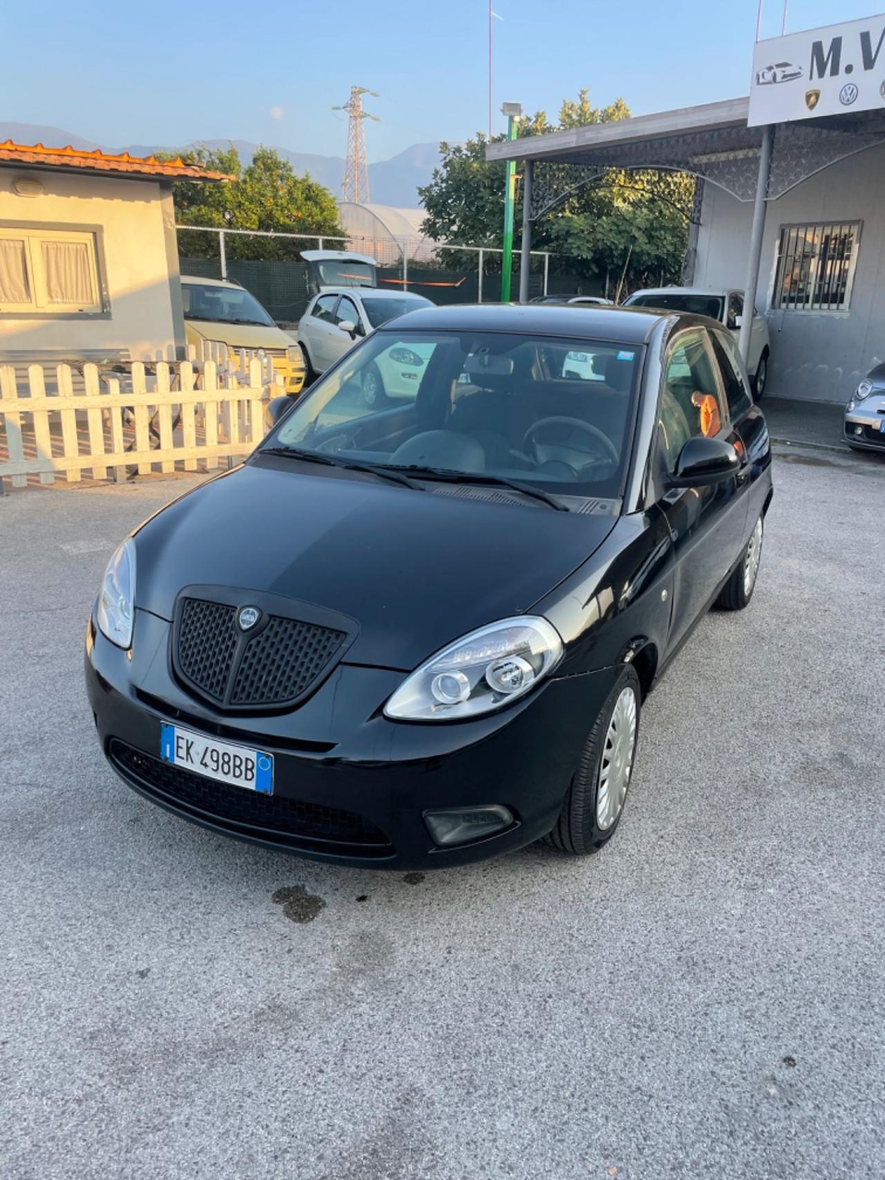 Lancia Ypsilon 1.2 69 CV Diva