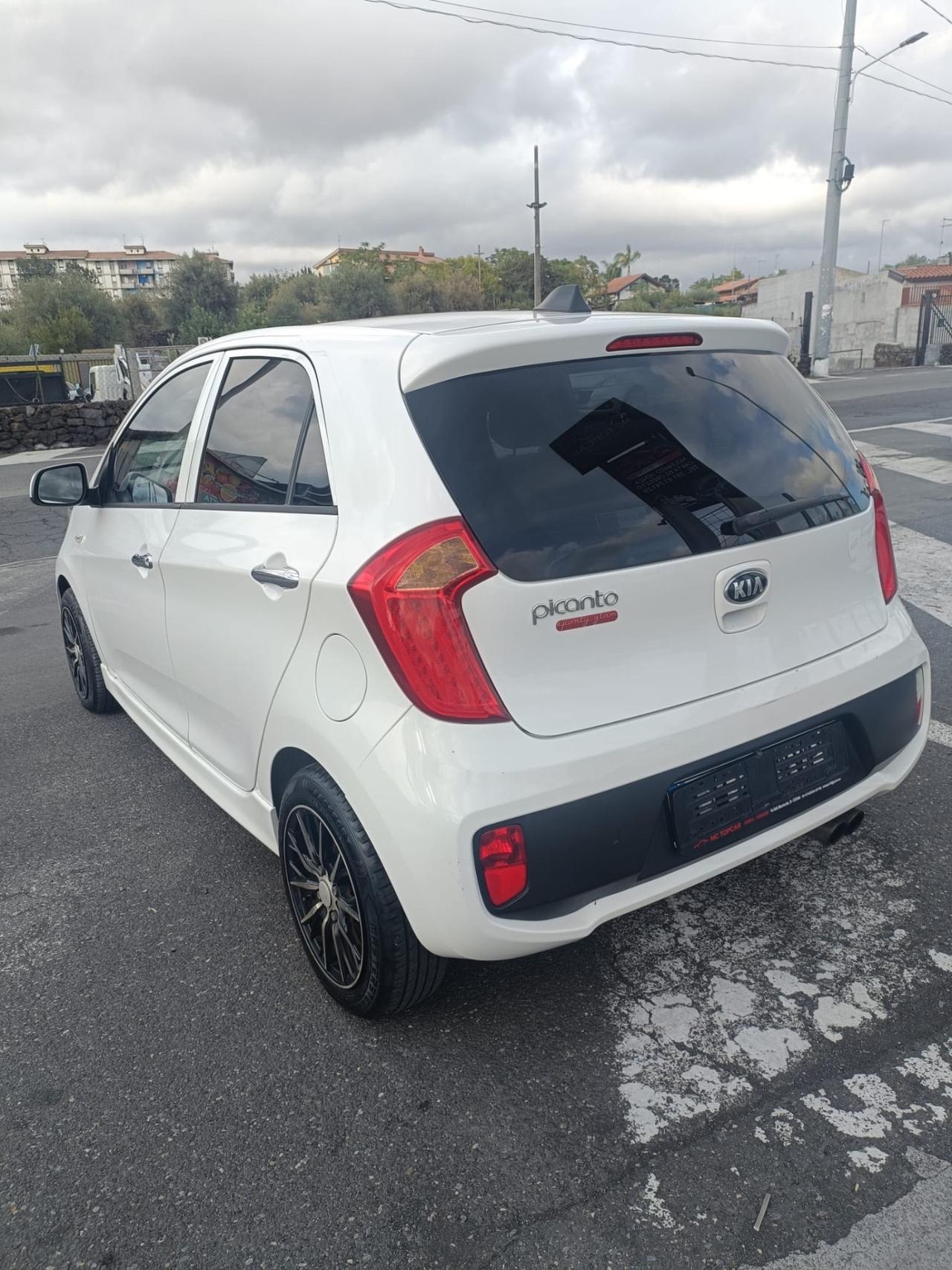 Kia Picanto 1.0 12V 5 porte Glam