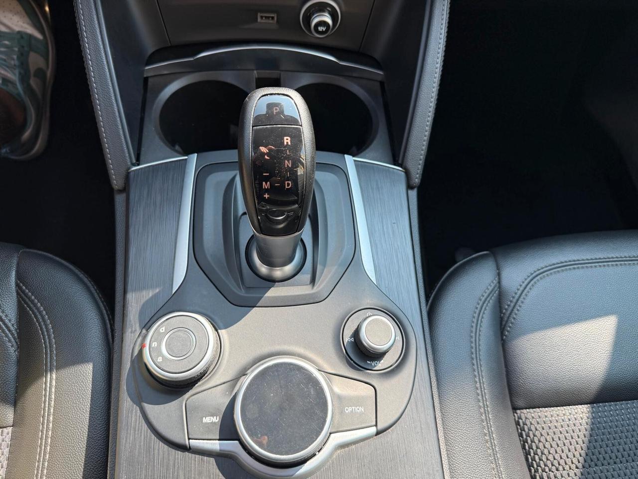 Alfa Romeo Stelvio 2.2 Turbodiesel 210 CV AT8 Q4 Super