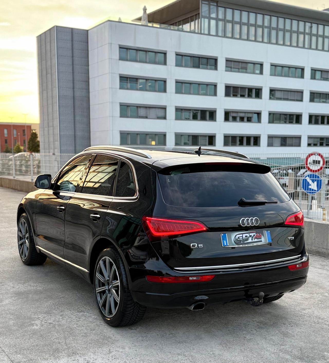 Audi Q5 2.0 TDI 190 CV clean diesel quattro Advanced