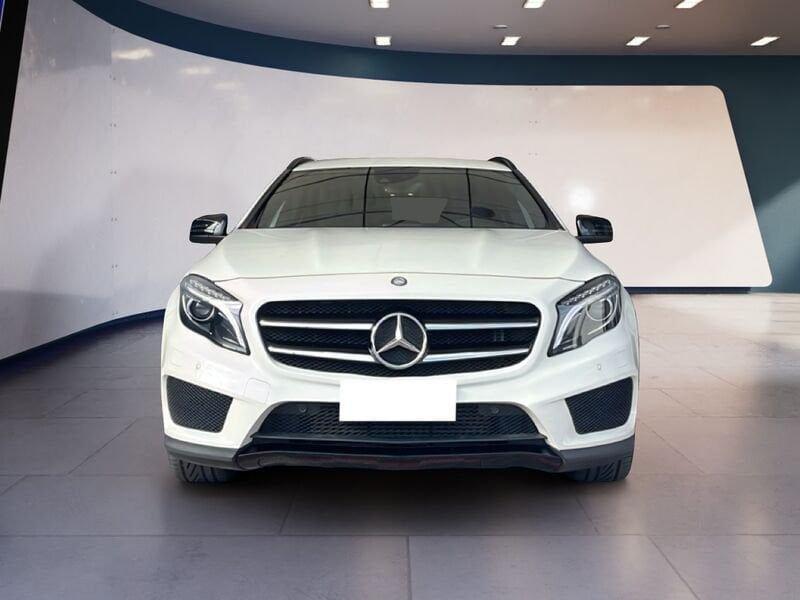 Mercedes-Benz GLA 200 CDI AUTOMATIC Premium