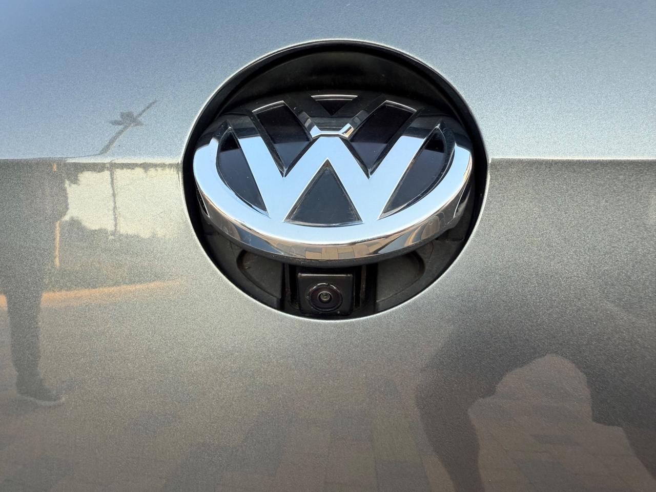 Volkswagen Golf R-LINE 1.6 TDI 115 CV 5p.