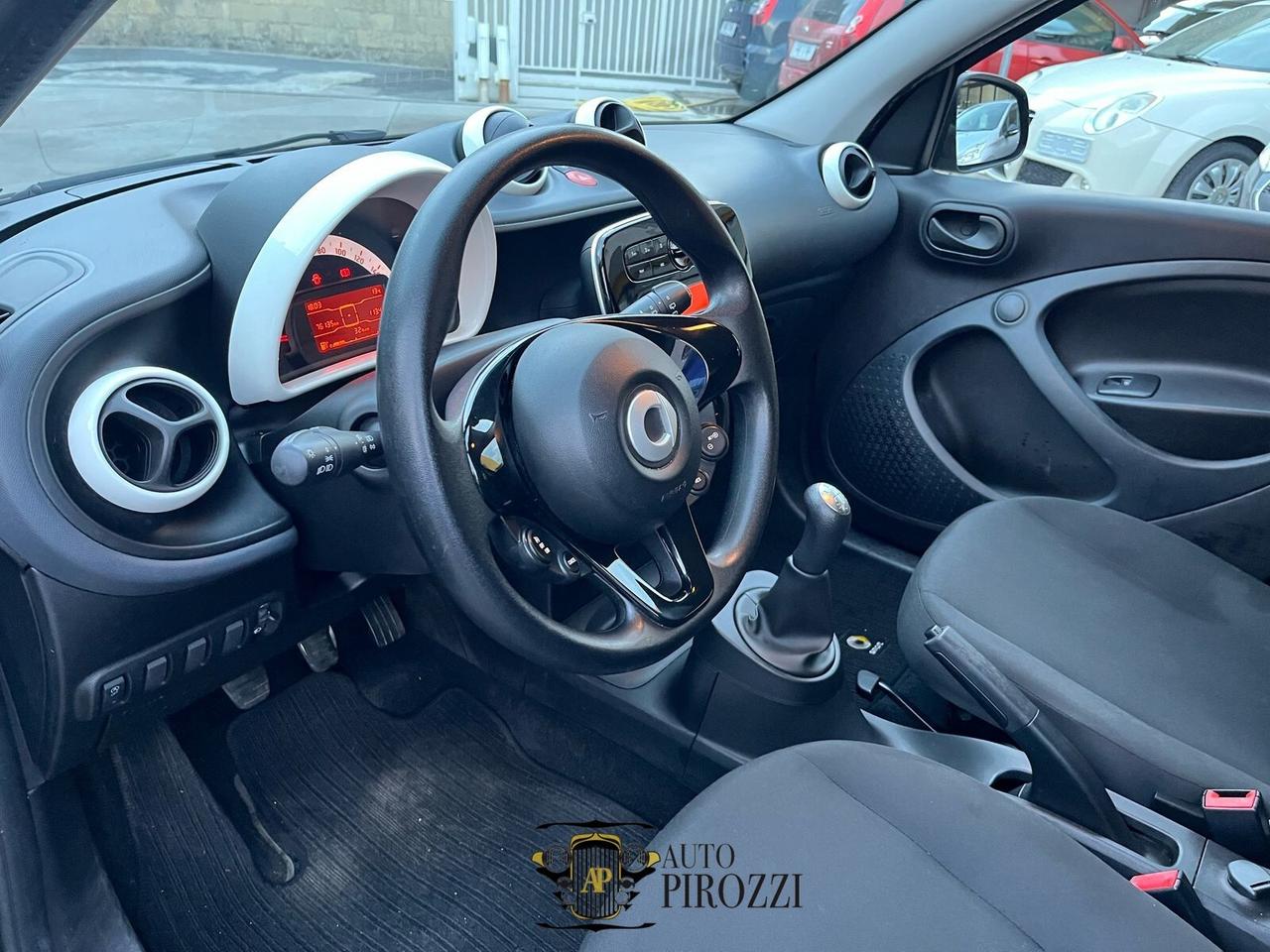 SMART FORFOUR 1.0 BENZINA 2020 CON 76000KM