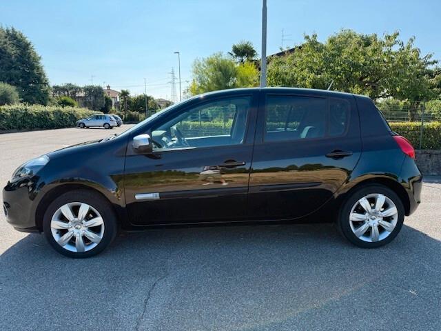 Renault Clio 1.2 16V 5 porte Dynamique