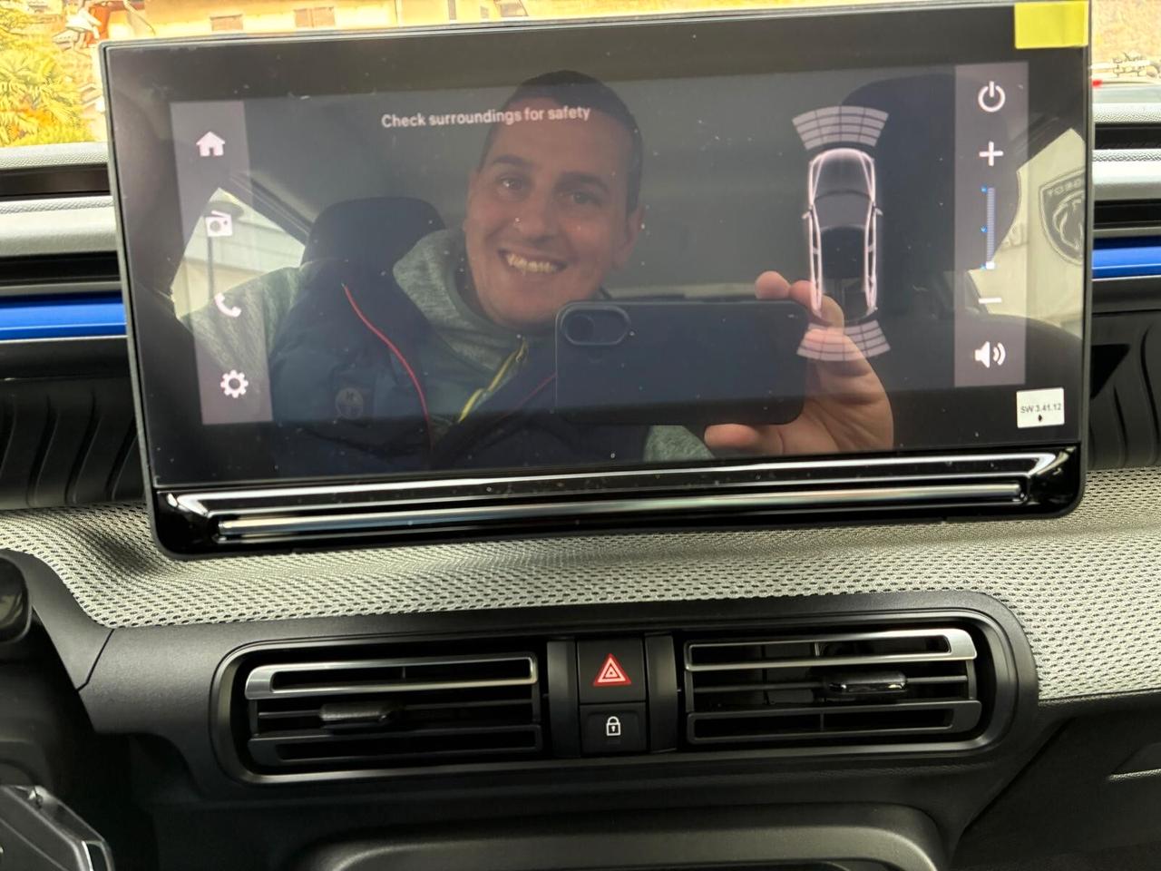 Citroen C3 Hybrid 100 e-DCT Plus