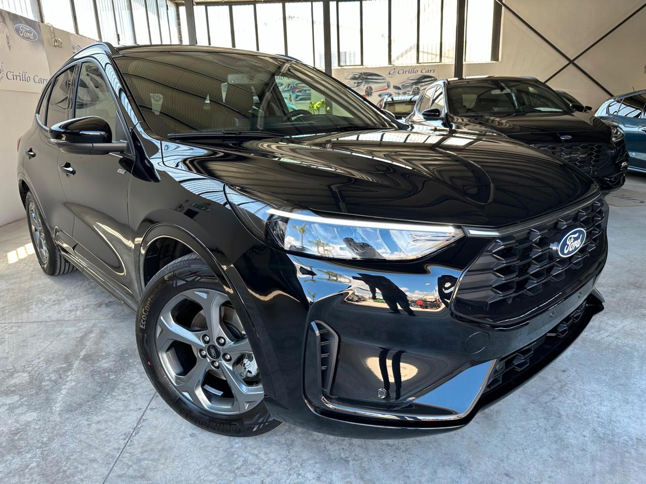 Ford Kuga 2.5 Full Hybrid 180CV 2WD ST-Line X