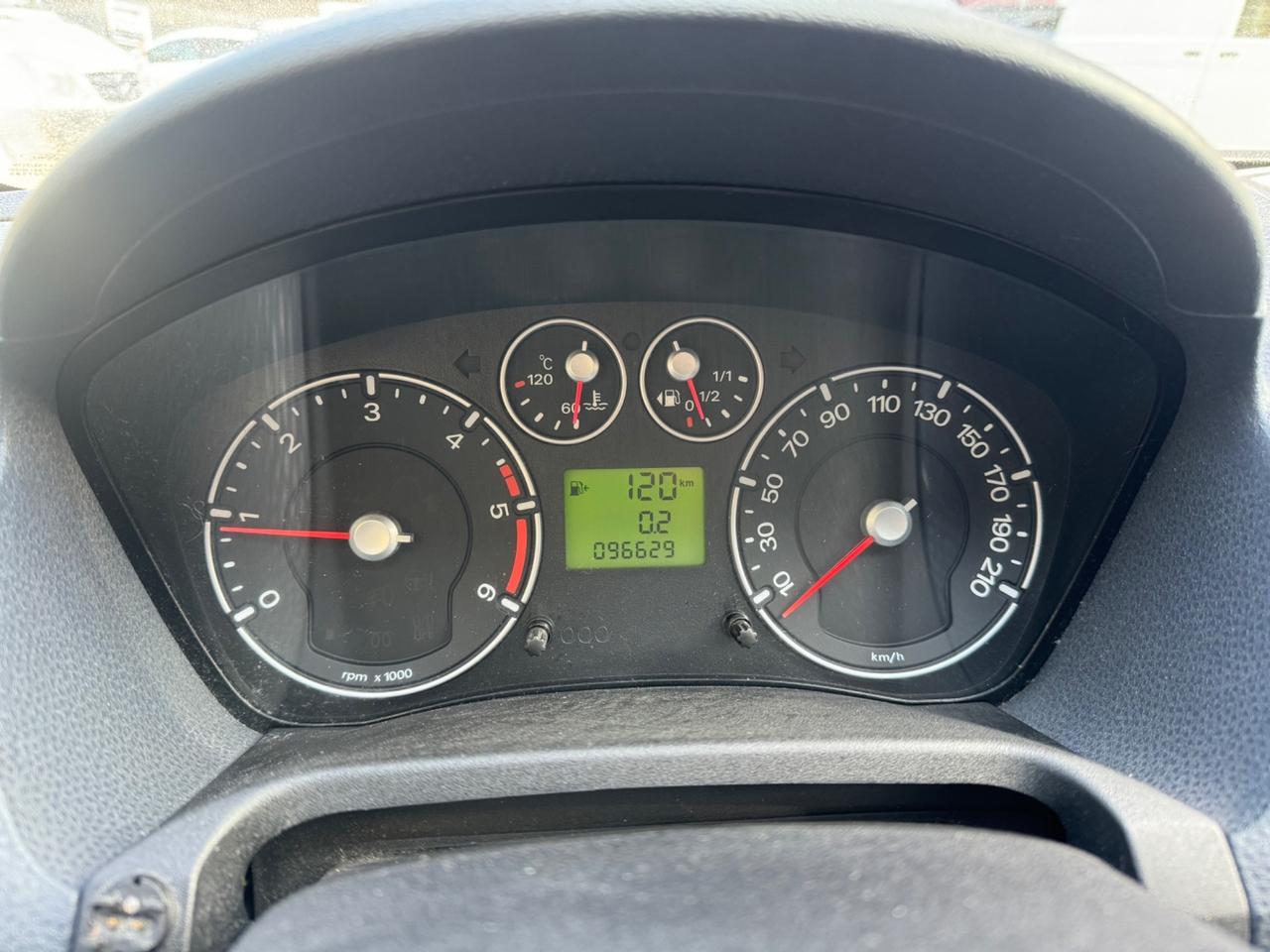 Ford Fiesta 1.4 TDCi 5p. Ghia 2008