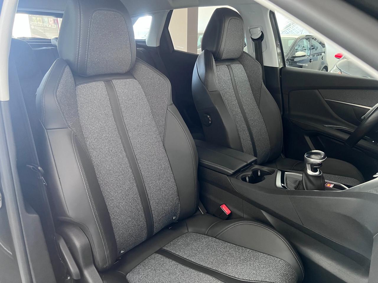 Peugeot 3008 1.5 bluehdi 130cv Allure NAVI/CAMERA/18; PERFETTA!!