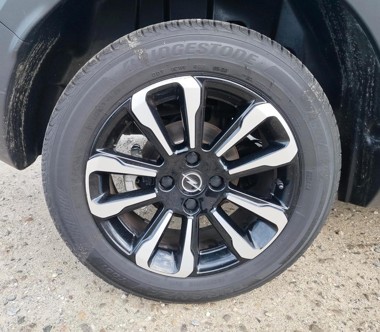 Opel Crossland 1.5 ecotec Elegance 110cv