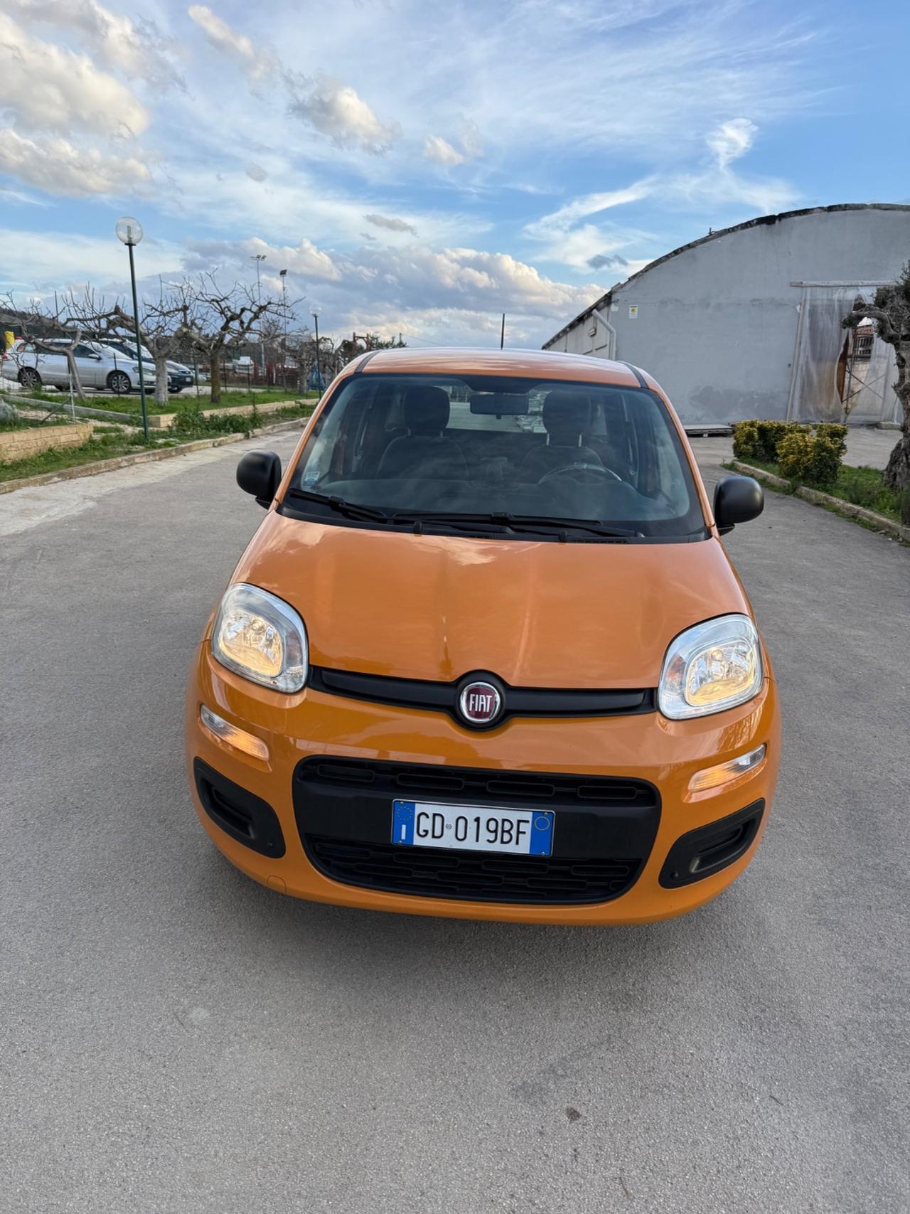 Fiat Panda 1.2 Connected by Wind