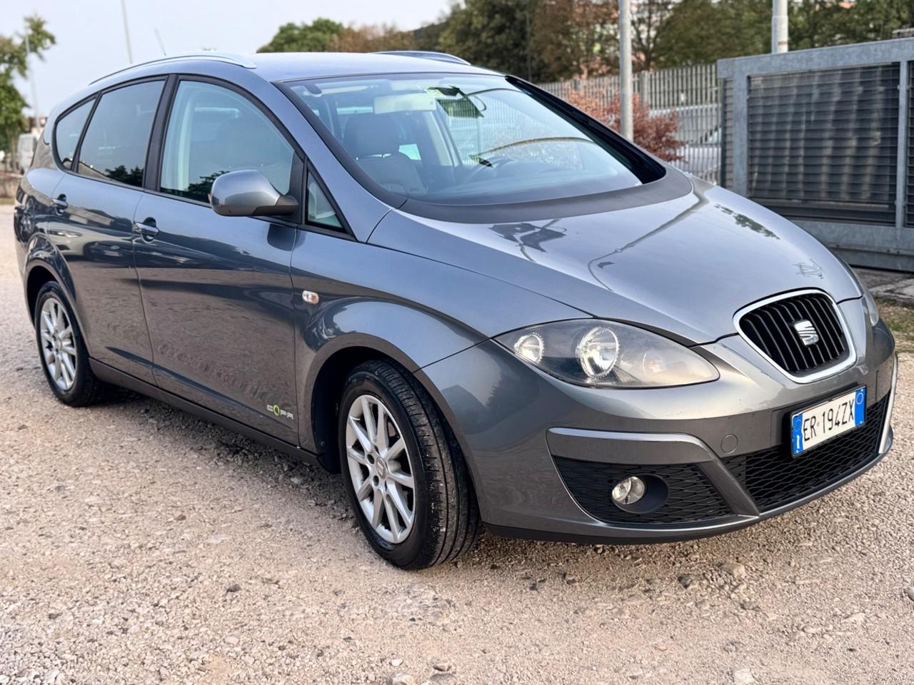 Seat Altea XL 1.6 Diesel 105cv Famigliare - 2013