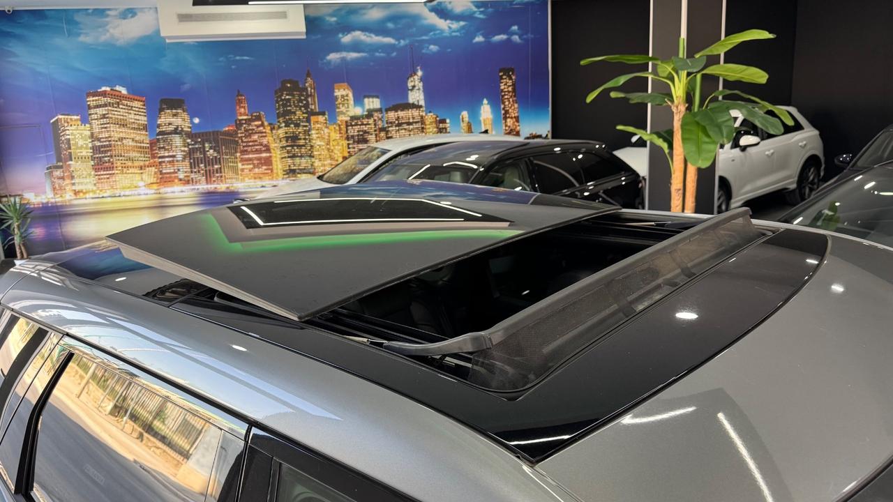 Range Rover Evoque 2.0D I4 204 CV R-Dynamic TETTO APRIBILE