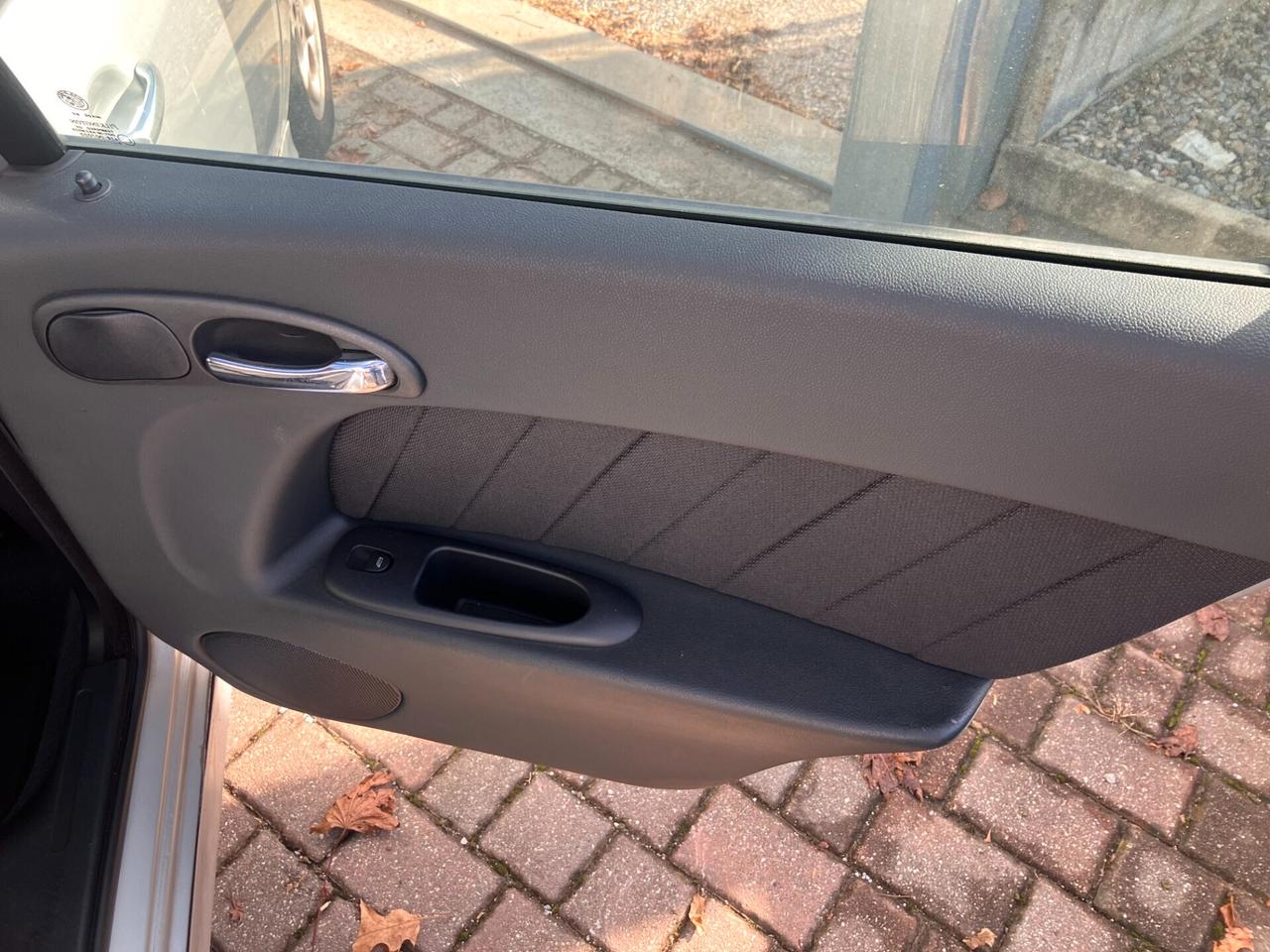 Alfa Romeo 156 2.0i 16V Twin Spark FOX RUNNING