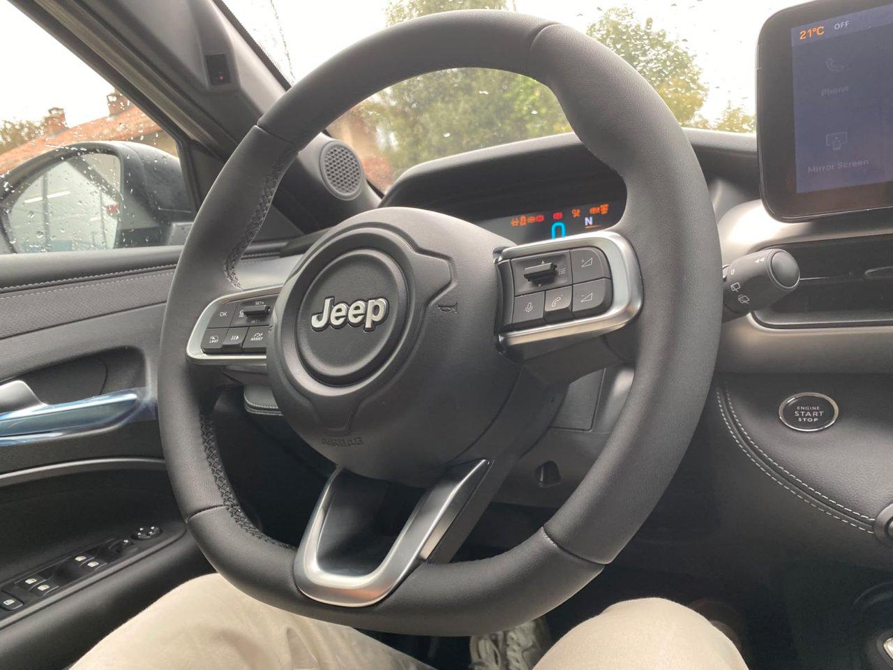 Jeep Avenger 1.2 turbo e-hybrid mhev Longitude fwd 110cv edct6