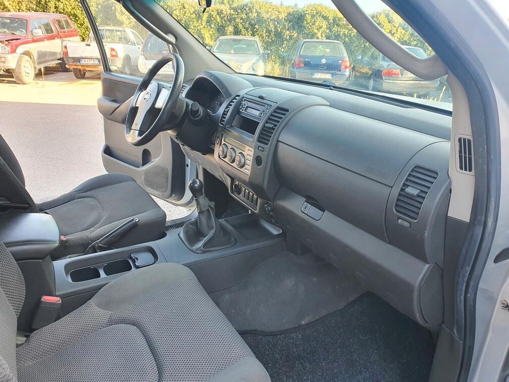 Nissan Navara (D40) 2.5 dCi 174CV 4WD Cab. Singola