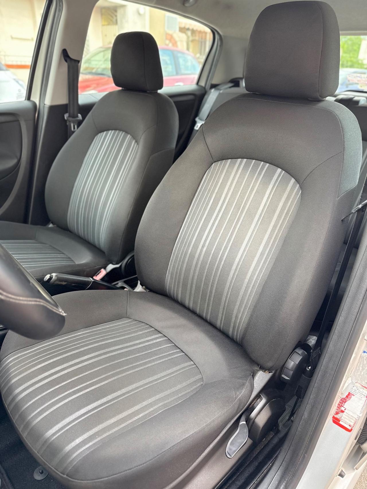 Fiat Punto 1.2 Benzina Lounge 69 Cv