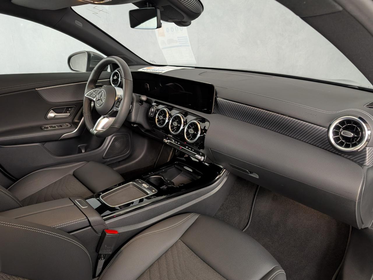 Mercedes-Benz 180 Automatic Progressive Advanced