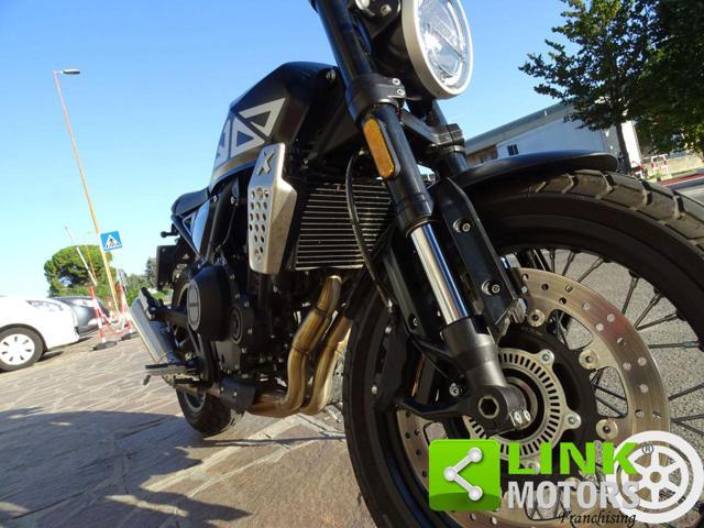 BRIXTON Crossfire 500 ANNO 2023