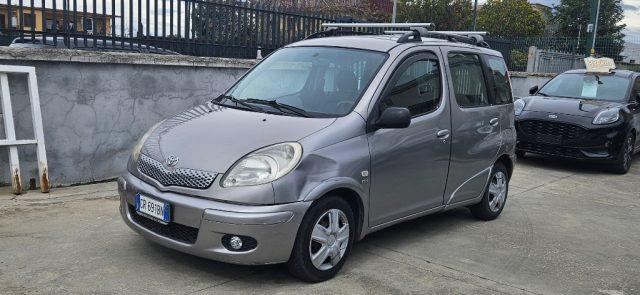 TOYOTA Yaris Verso 1.3i 16V cat Sol '03