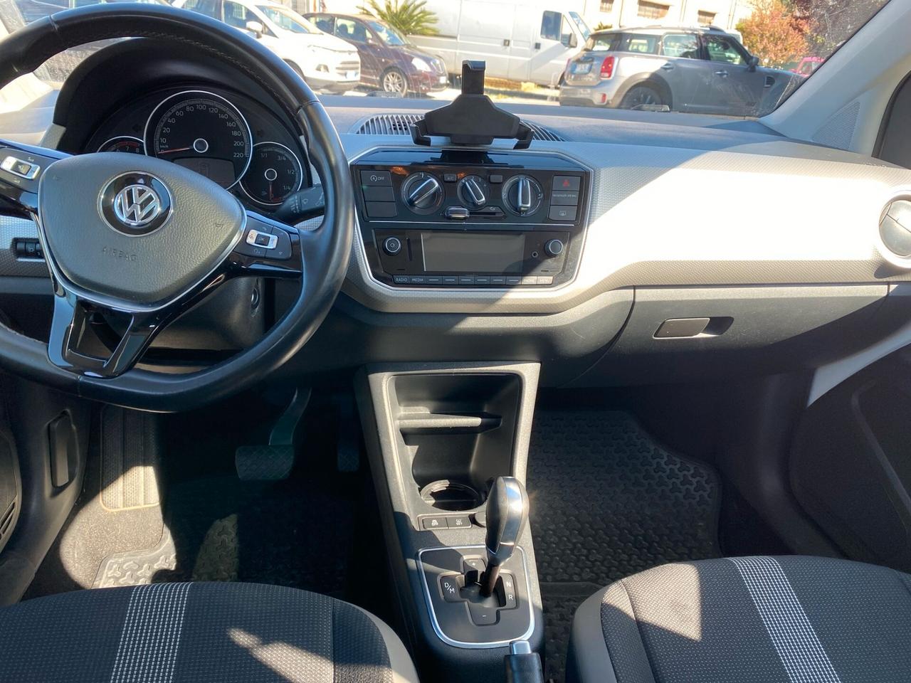 Volkswagen up! 1.0 5p. move up!