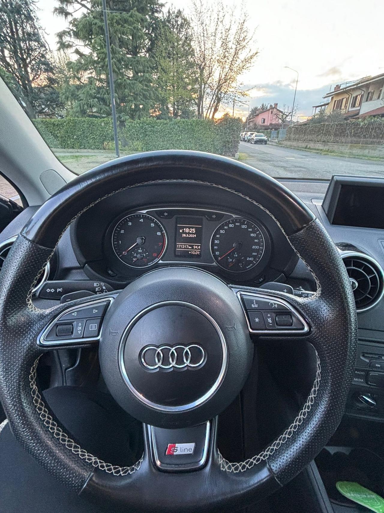 Audi A1 1.4 TFSI S tronic Ambition