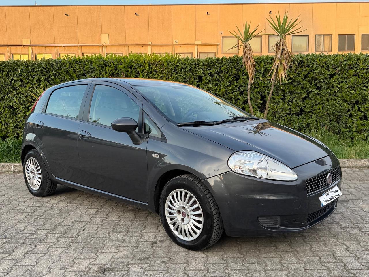 Fiat Grande Punto 1.2 65CV NEOPATENTATI
