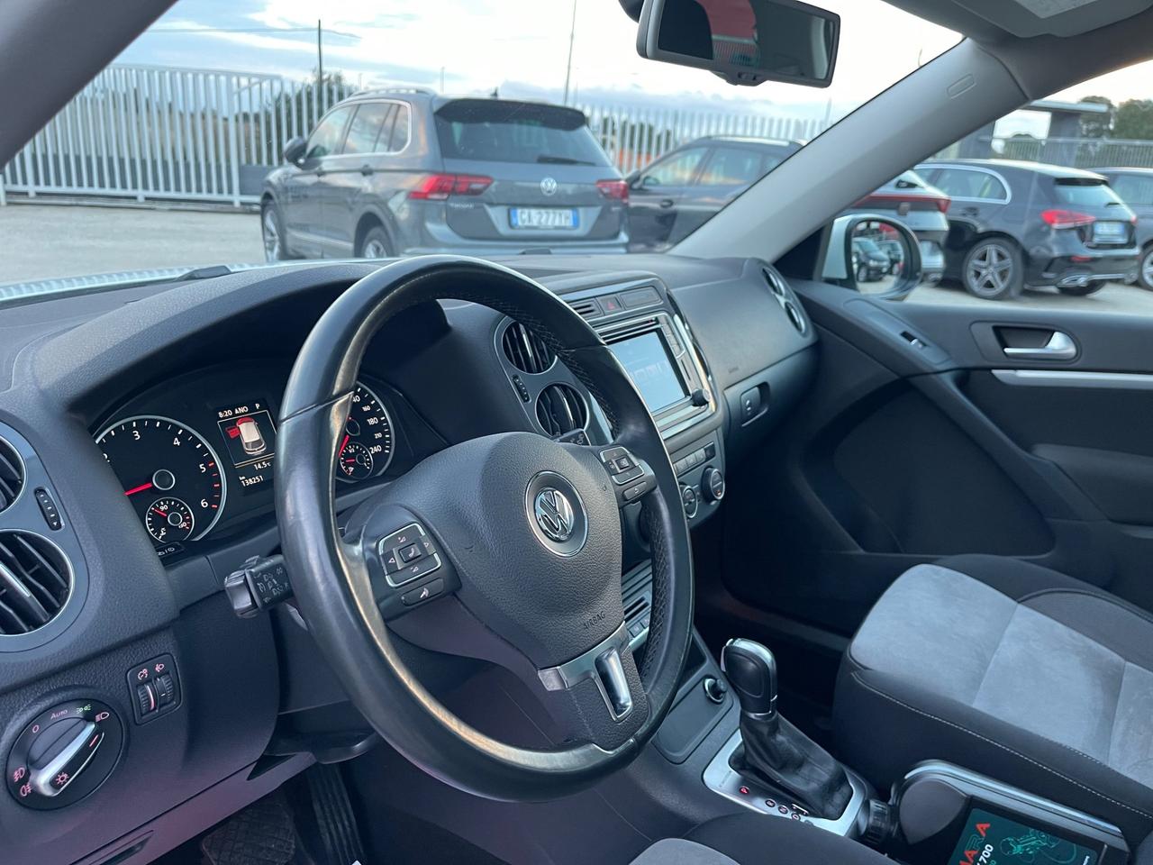 VOLKSWAGEN TIGUAN 2.0 TDI 150CV DSG 4M STRAFULL