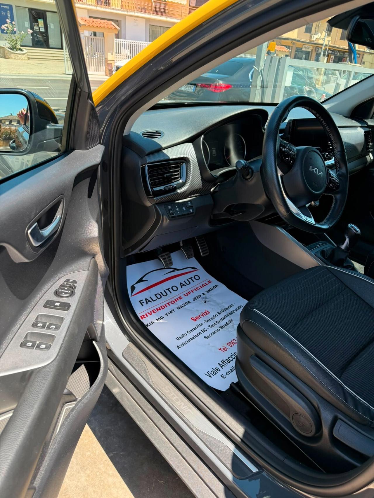 Kia Stonic 1.0 T-GDi 100 CV MHEV DCT GT Line