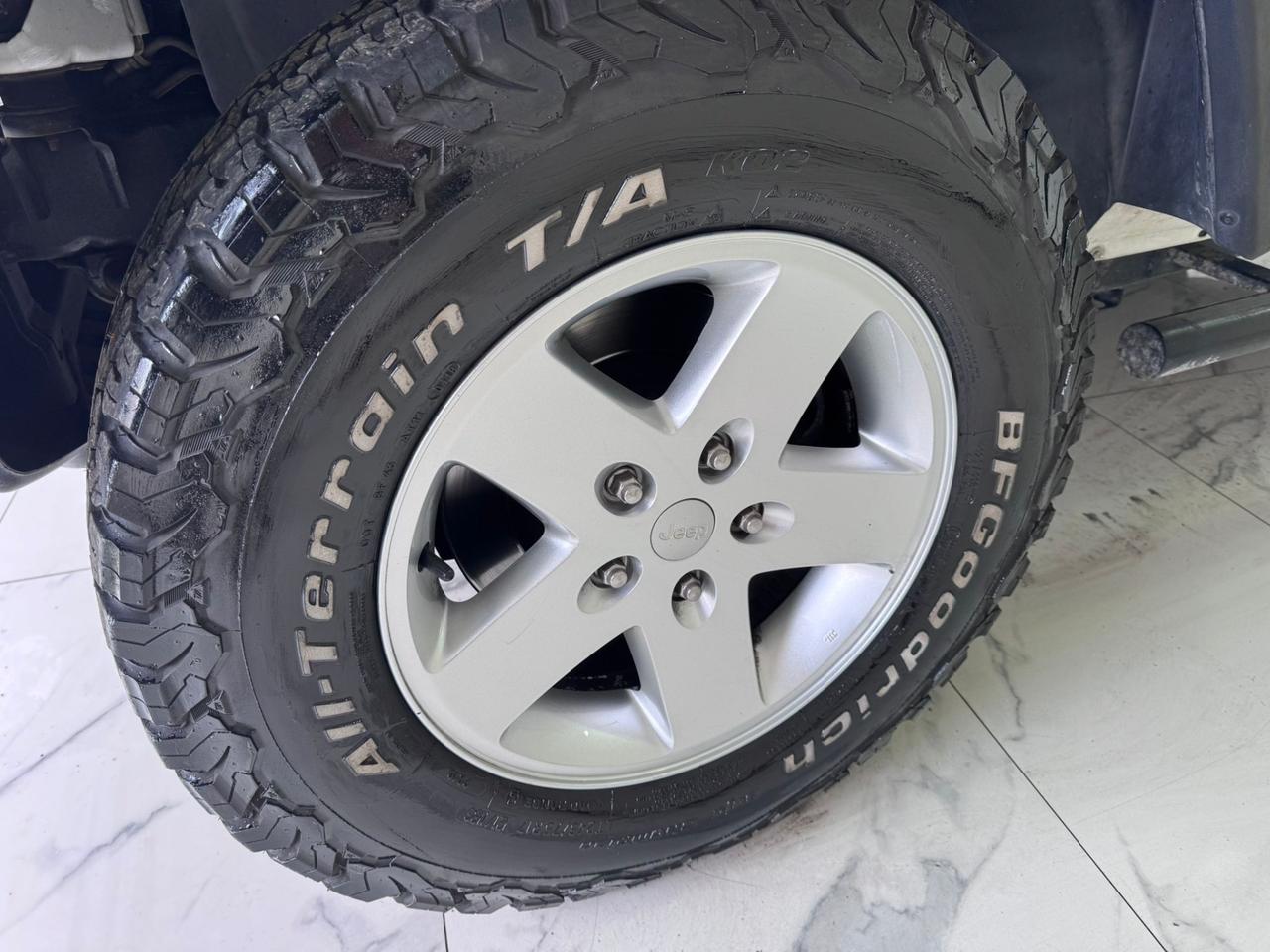 Jeep Wrangler 2.8 CRD DPF Sport Auto-2012