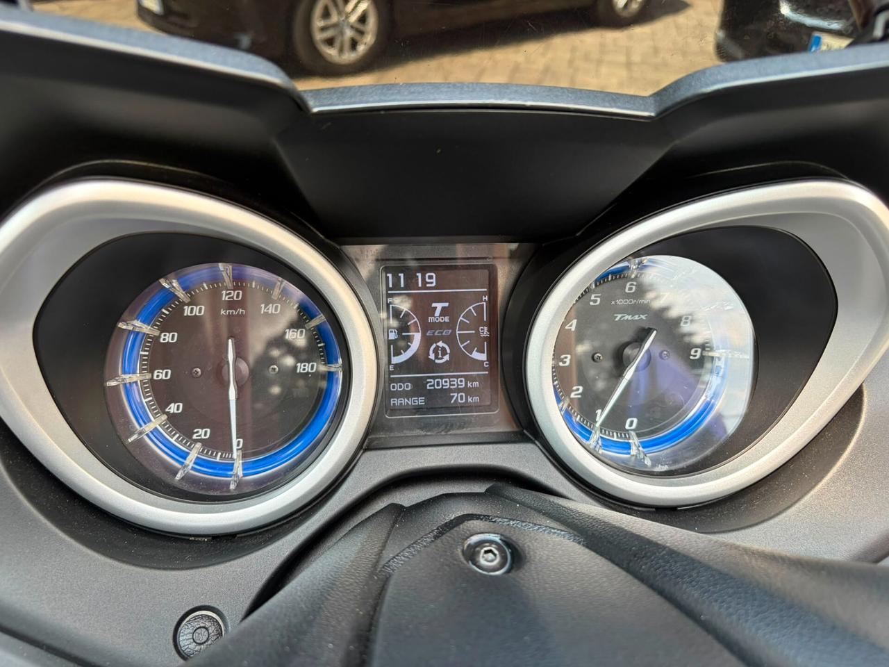 Yamaha TMAX 530 solo 20.000 KM - SCARICO AKRAPOVIC