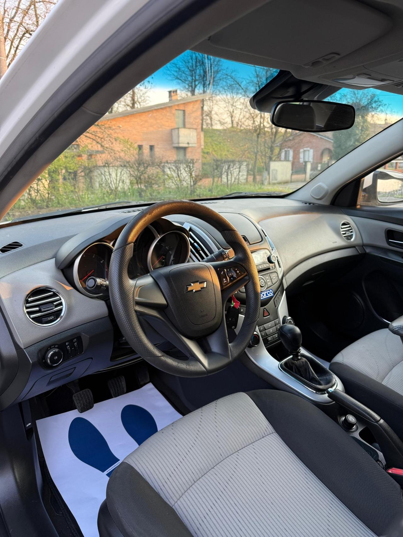 Chevrolet Cruze 1.6 5 porte LS