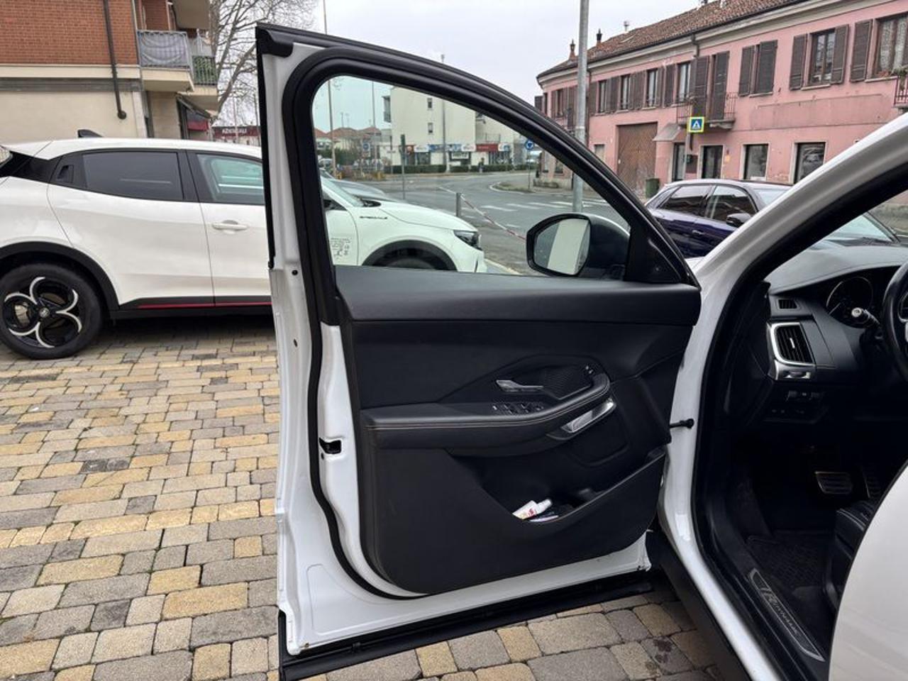 Jaguar E-Pace 2.0D 180 CV AWD aut. R-Dynamic SE