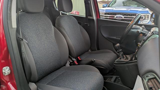 LANCIA Ypsilon HYBRID GOLD FIREFLY 1.0cc 70cv