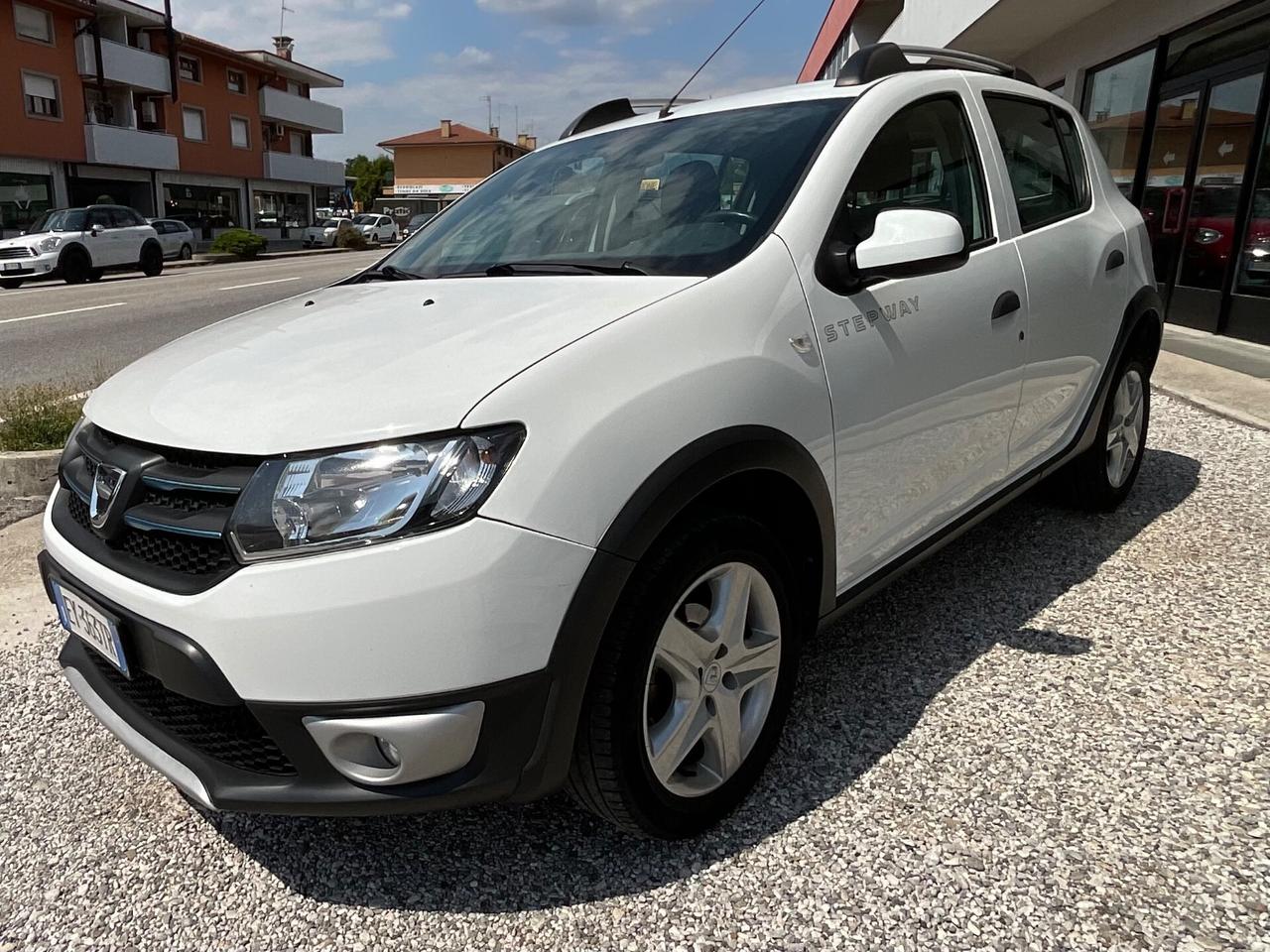 Dacia Sandero Stepway 900 TCe 12V 90CV Prestige