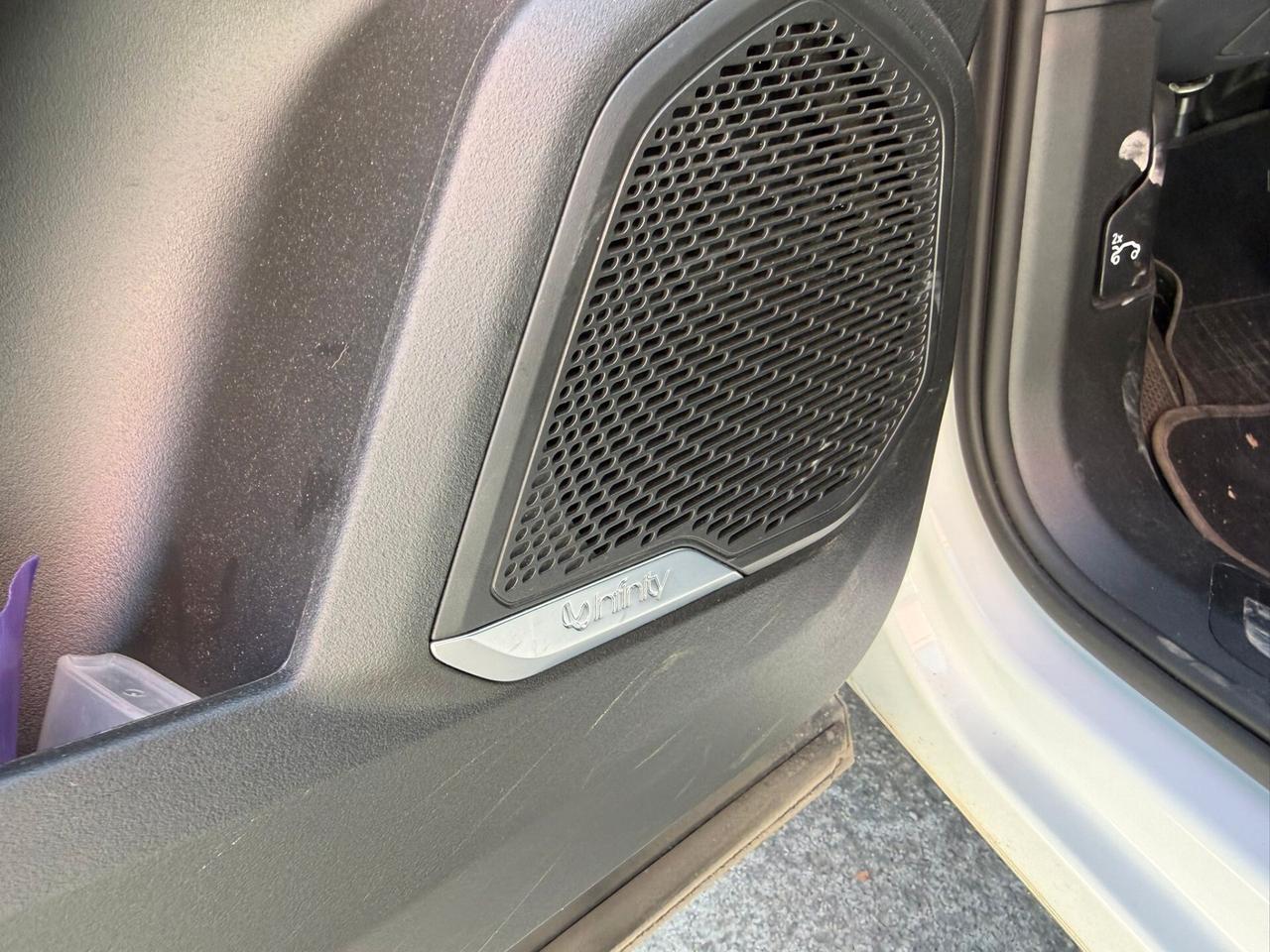Lynk&co 01 PHEV More 2025 UNIPRO FULL!!!