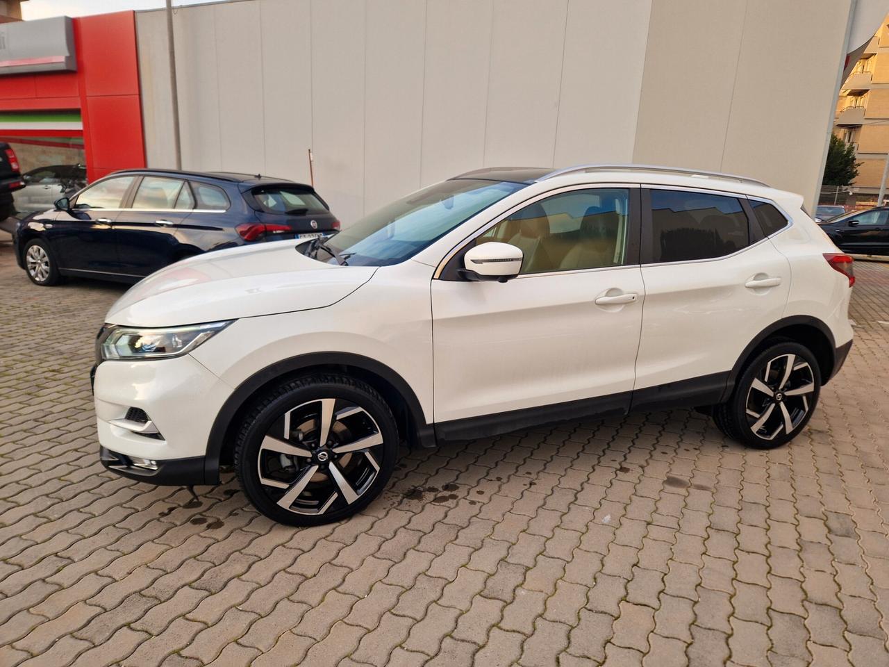 Nissan Qashqai 1.6 dCi 2WD XTronic Tekna