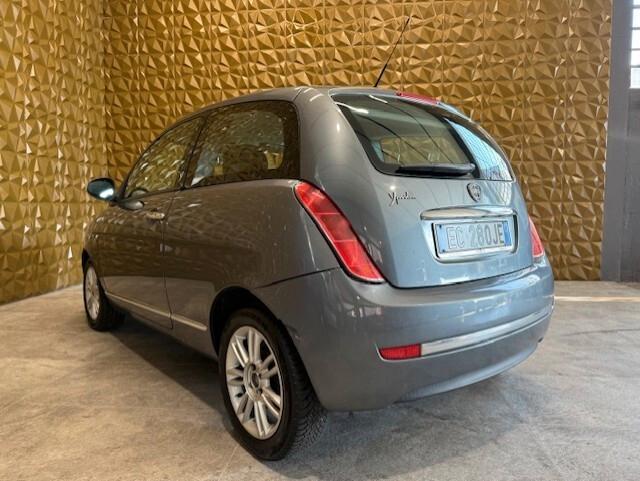 Lancia Ypsilon 1.2 Argento