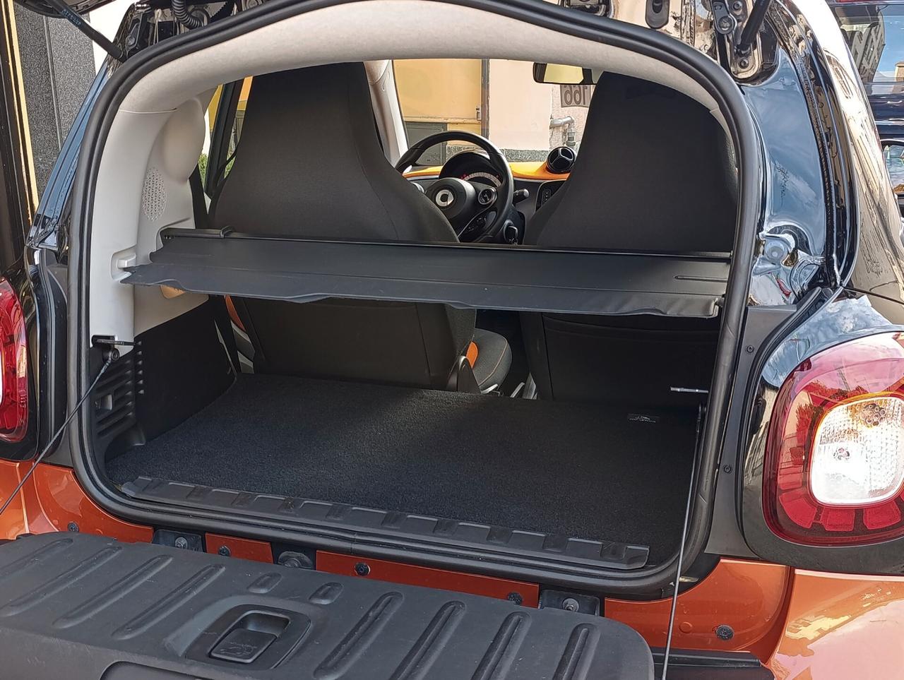 Smart ForTwo 70 1.0 twinamic Passion km 41,772 certificati