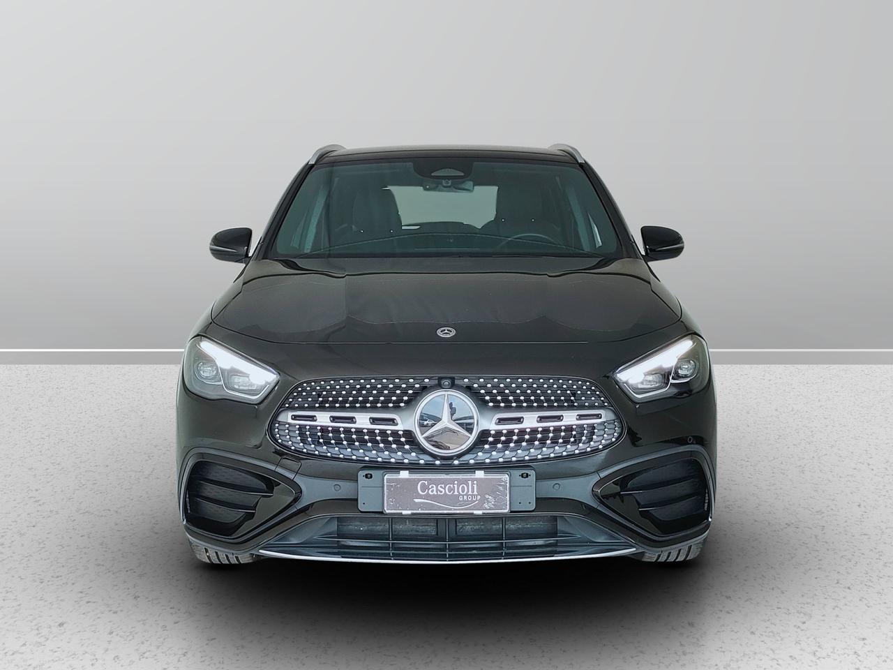 Mercedes-Benz GLA-H247 2023 - GLA 200 d AMG Line Premium auto