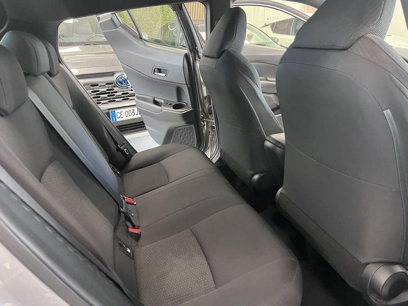 Toyota C-HR C-HR 1.8 Hybrid E-CVT Active