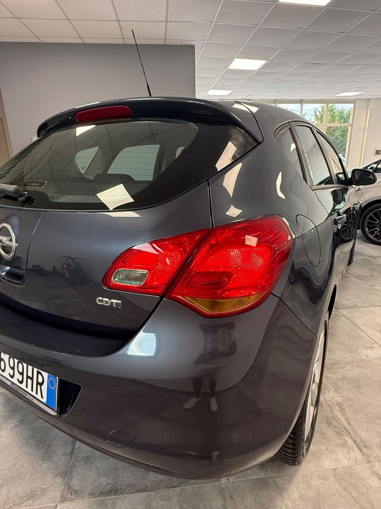 Opel Astra 1.7 CDTI 110CV 5 porte Elective