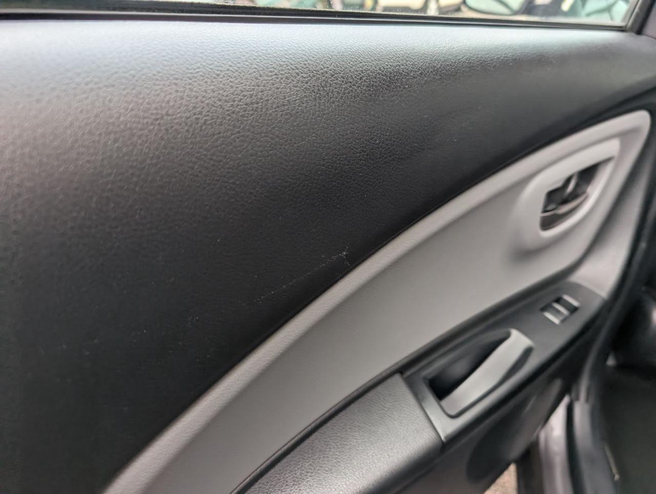 Toyota Yaris 1.0 5 porte Active