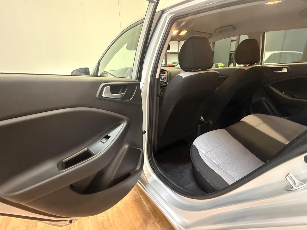 Hyundai i20 1.2 84 CV 5 porte Style